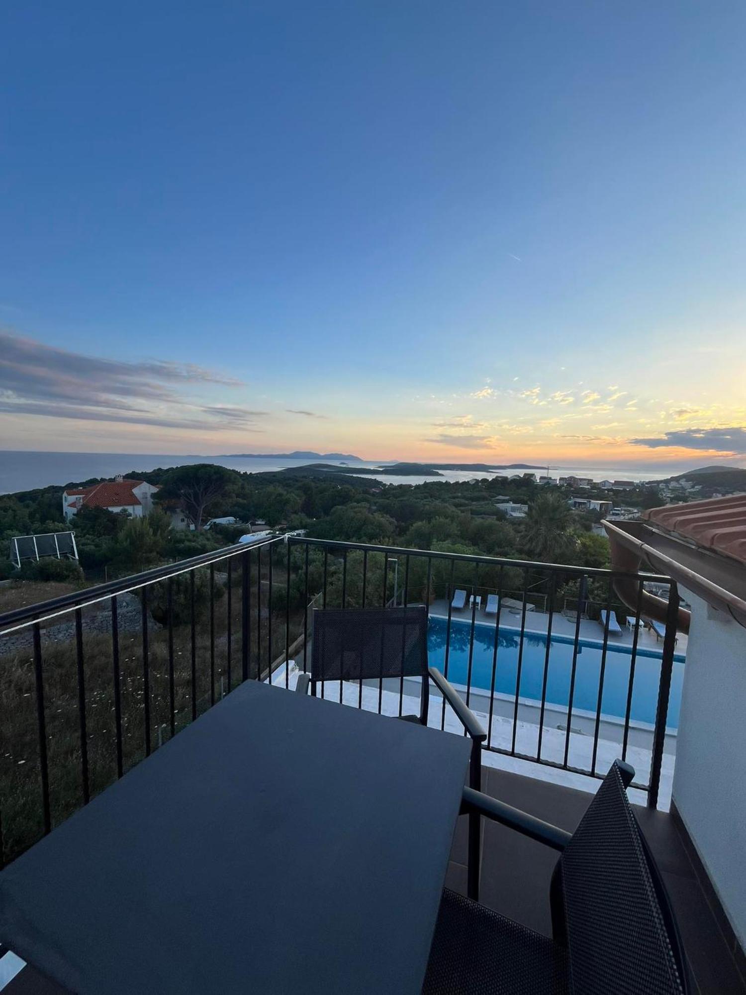 Dela Bed & Breakfast Hvar Town Luaran gambar