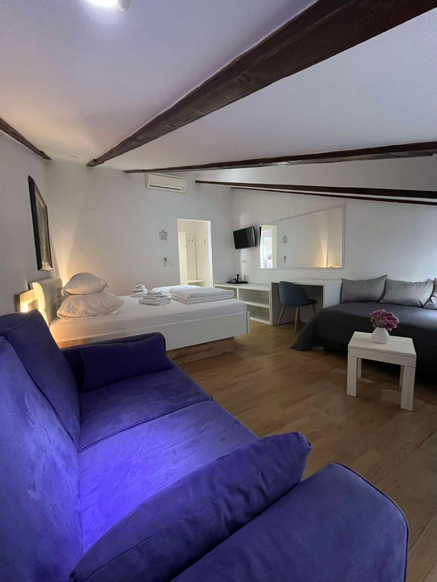 Dela Bed & Breakfast Hvar Town Luaran gambar